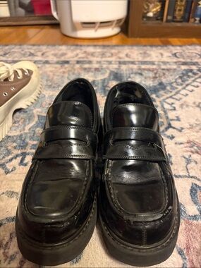 Vagabond Black Leather Penny Loafers